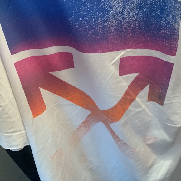 Offwhite t - Picture 3 of 3